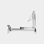 Balanced Body Allegro 2 Reformer met Tower in zijaanzicht