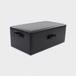 Balanced Body Standard Sitting Box in zwart op lichtgrijze achtergrond