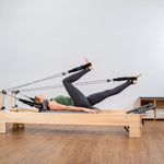 Balanced Body Studio Reformer met Konnector tijdens training